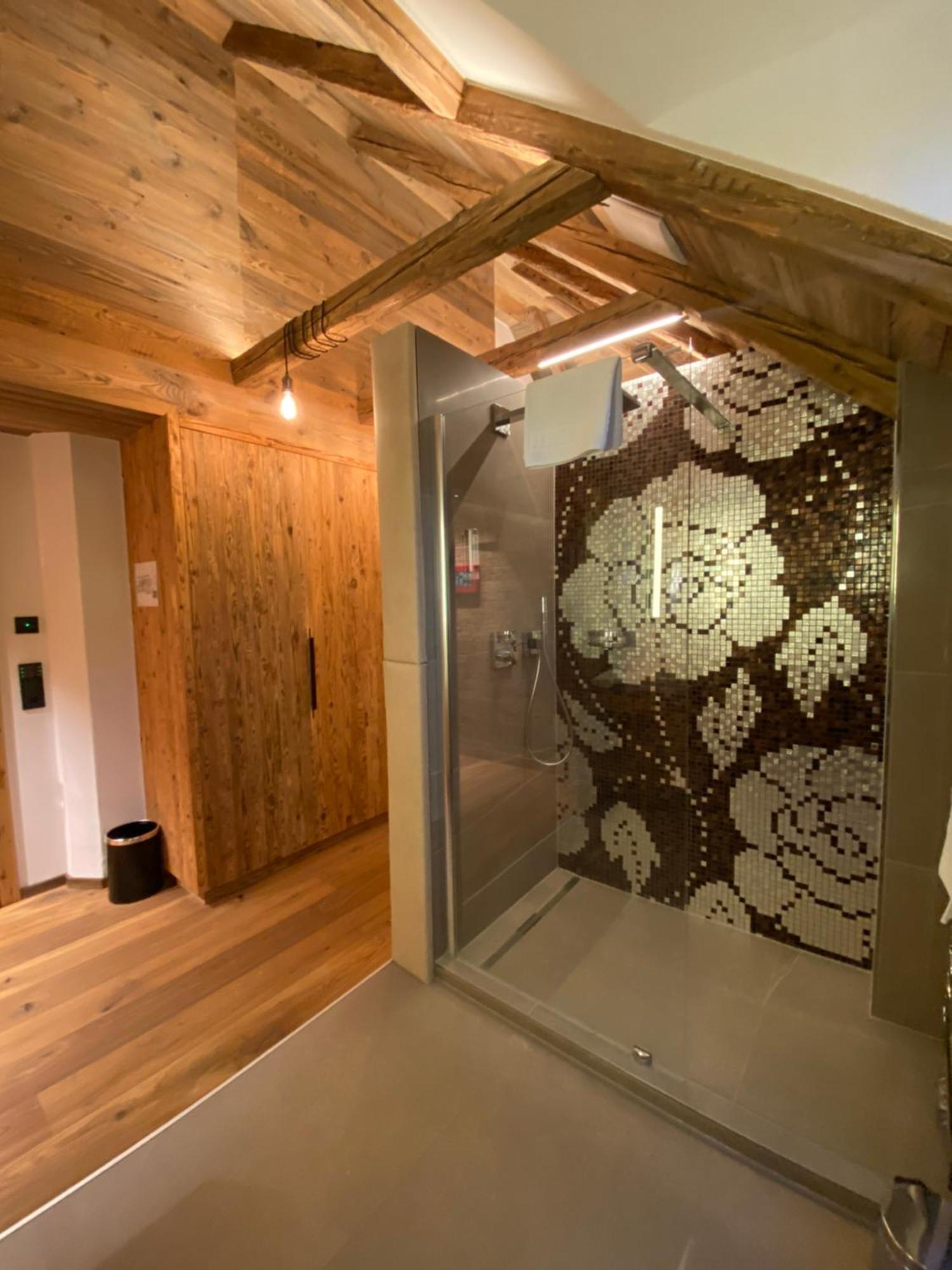 Sport- Und Genusshotel Silvretta Ισγκλ Εξωτερικό φωτογραφία