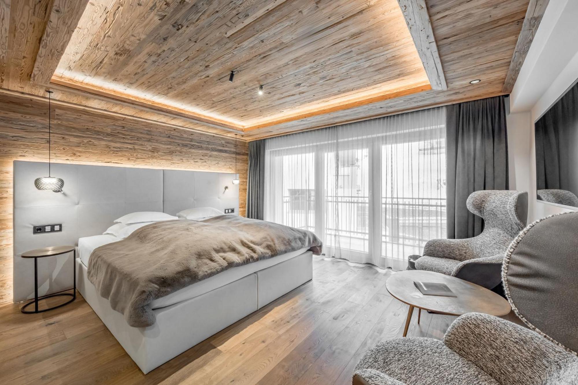 Sport- Und Genusshotel Silvretta Ισγκλ Εξωτερικό φωτογραφία