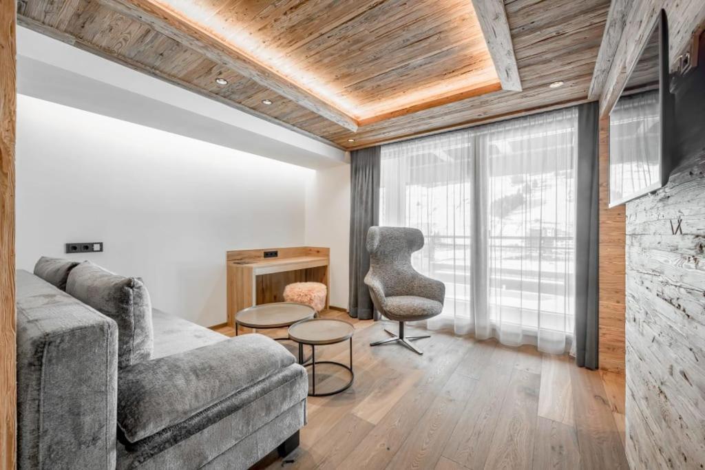 Sport- Und Genusshotel Silvretta Ισγκλ Εξωτερικό φωτογραφία