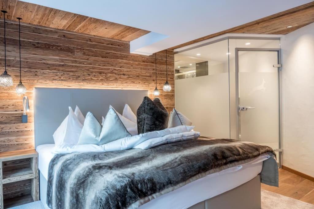 Sport- Und Genusshotel Silvretta Ισγκλ Εξωτερικό φωτογραφία