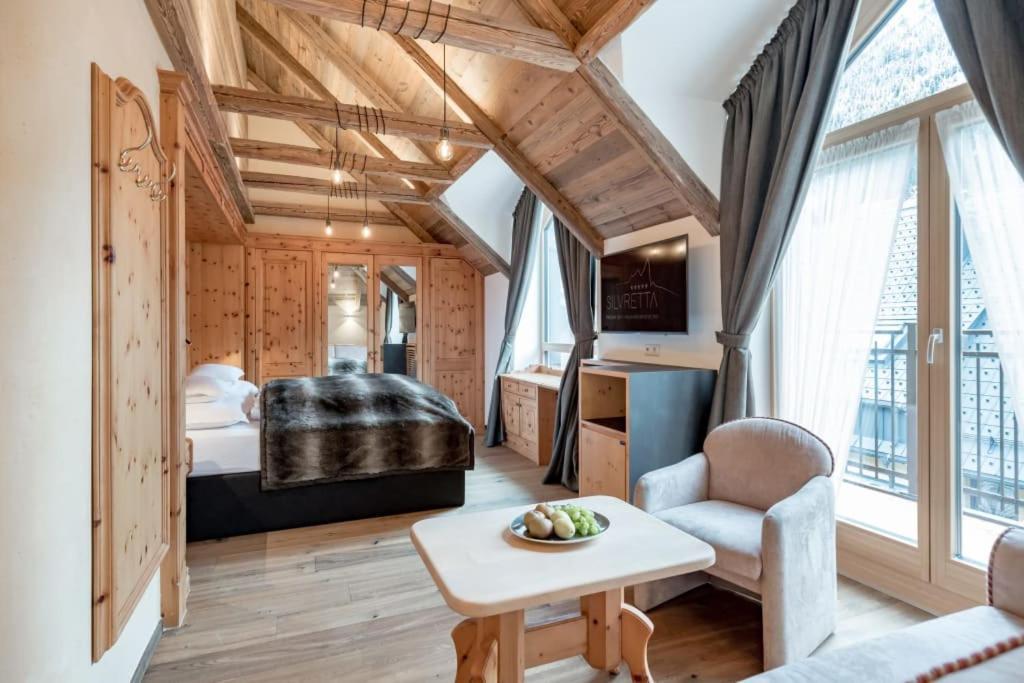 Sport- Und Genusshotel Silvretta Ισγκλ Εξωτερικό φωτογραφία