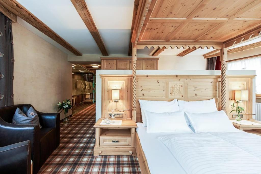 Sport- Und Genusshotel Silvretta Ισγκλ Εξωτερικό φωτογραφία